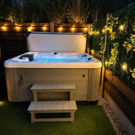 Tatil Evi Country With Hot Tub *